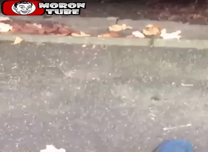 Video :He becomes enraged when he witnesses an elderly woman masturbating